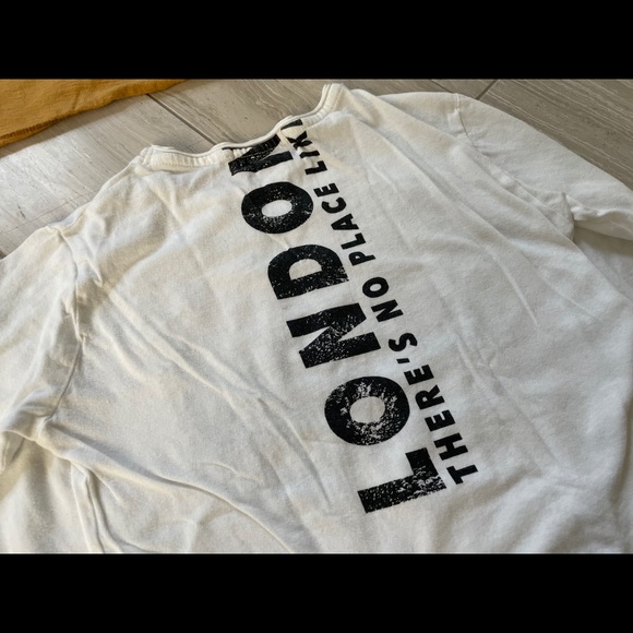Zara 2x London long sleeve tees, size 5 - Picture 2 of 7